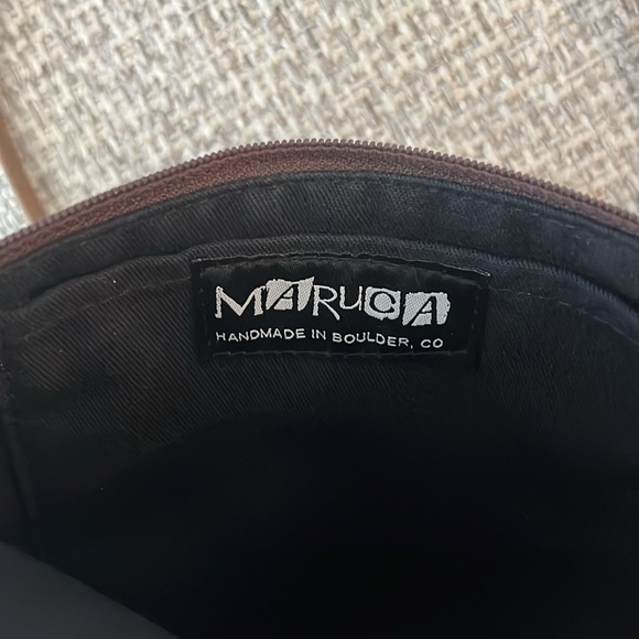 MARUCA Handmade Retro Jacquard Fabric Crossbody Bag - Picture 3 of 11